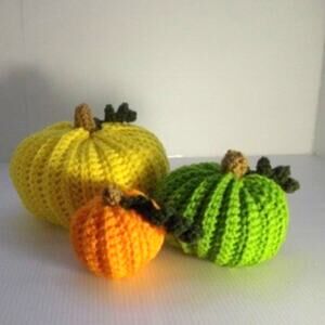 NWT Yellow Green Orange Handmade Crocheted Pumpkin Set of 3 by Dawny